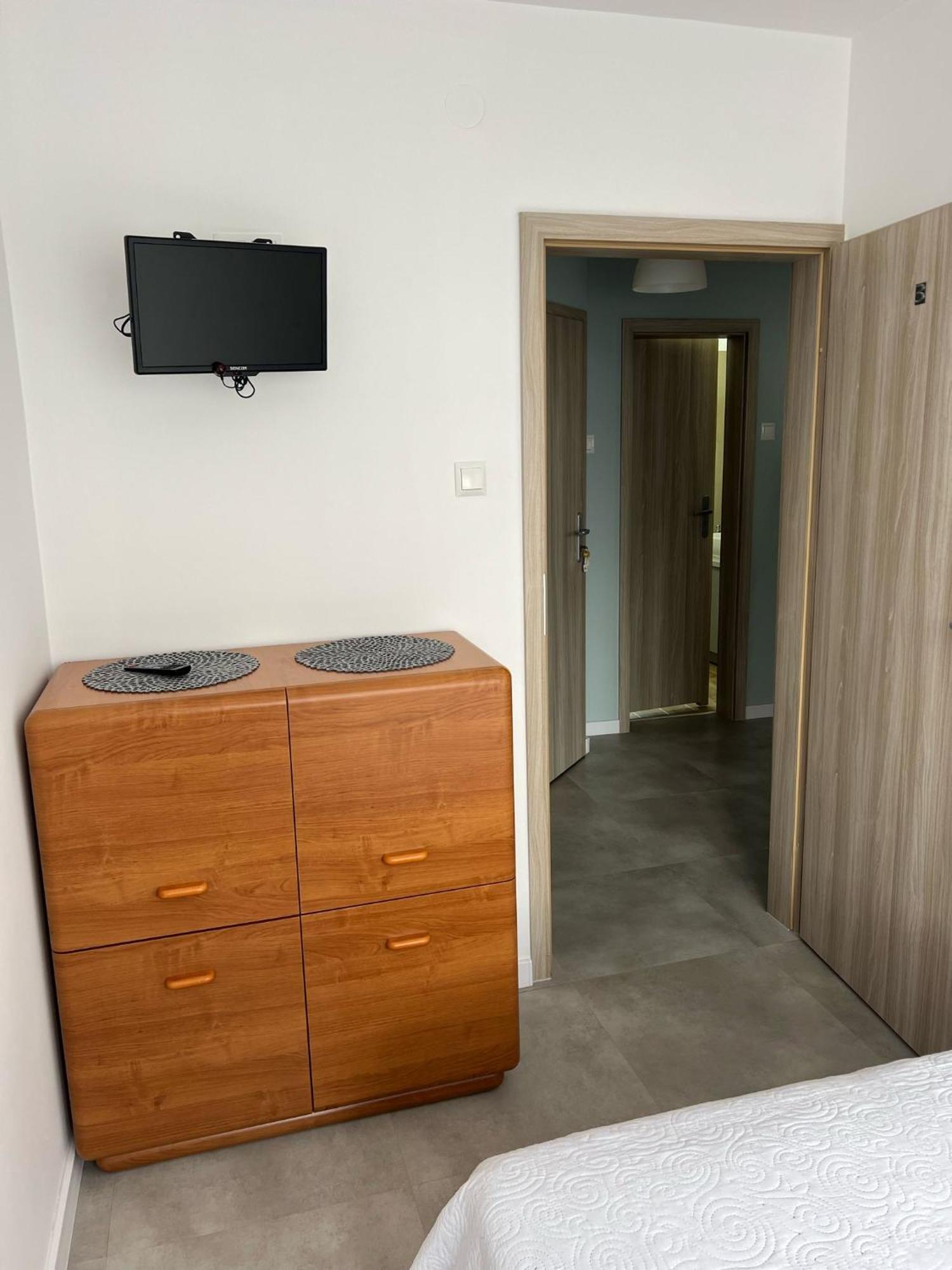 Podlaski Bon Turystyczny Emka Noclegi Apartamenty Augustów Exterior foto